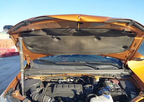 2018 Chevrolet Sonic Lt Auto z USA, uszkodzony, nr VIN 1G1JD6SB1J4123173